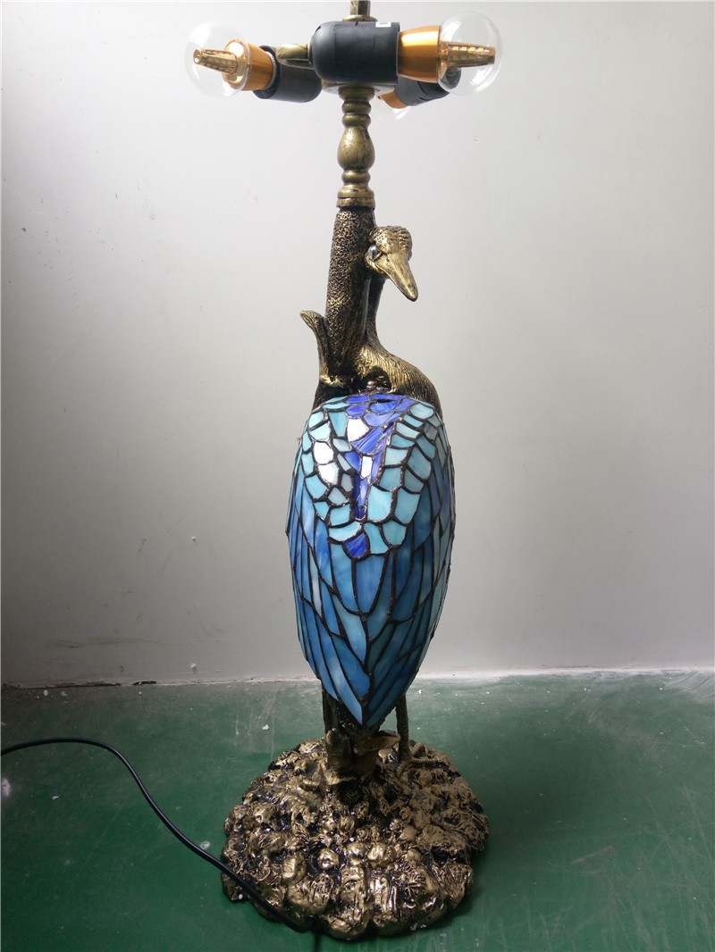 FUMAT TIFFANY Lamp European Classic Stained Glass Bird Resin Table Lamp Luxury Glass Desk Lamp for Living Room Bedroom -