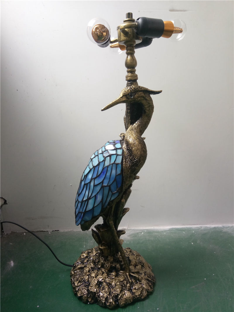 FUMAT TIFFANY Lamp European Classic Stained Glass Bird Resin Table Lamp Luxury Glass Desk Lamp for Living Room Bedroom -