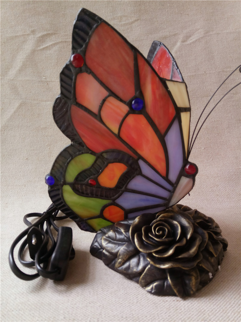 FUMAT TIFFANY Lamp European Classic Stained Glass Butterfly Rose Table Lamp Glass Creative Desk Lamp for Bedside Table Lights