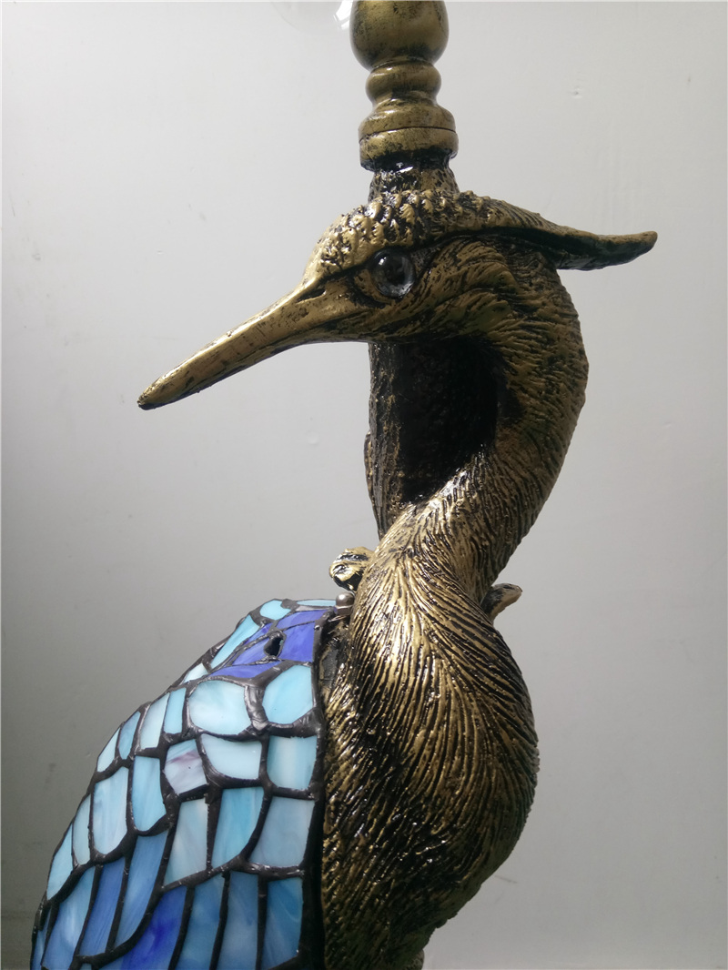 FUMAT TIFFANY Lamp European Classic Stained Glass Bird Resin Table Lamp Luxury Glass Desk Lamp for Living Room Bedroom -