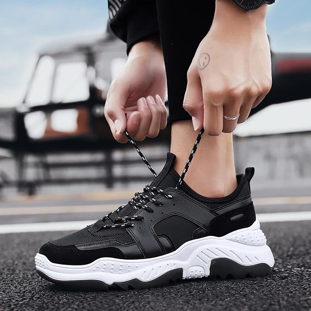 S333 Men Fashion Comfortable Sports Shoes Rubber Sole EU43 - Black