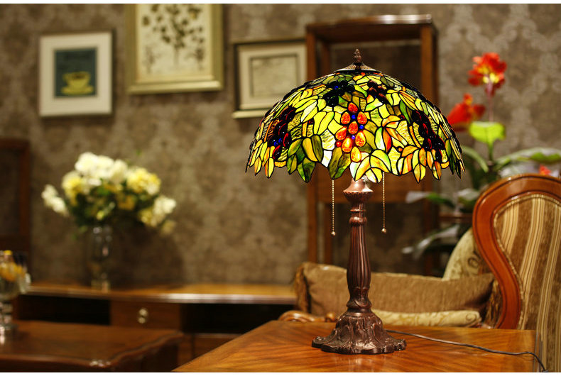 FUMAT 8" Tiffany Style Stained Glass Table Lamp - Romantic Grape Leaf Design