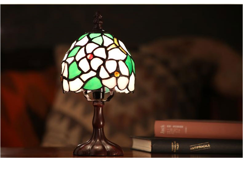 FUMAT Tiffany Style Stained Glass Table Lamp - Romantic Cherry Blossoms Design