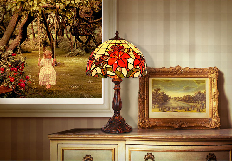 FUMAT Tiffany Style Stained Glass Table Lamp - Romantic Red Tulip Design