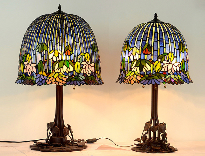 FUMAT 18 Inches Tiffany Style Stained Glass Metal Iron Base Handcrafted Floor Lamp - Romantic Lotus Moonlight Design