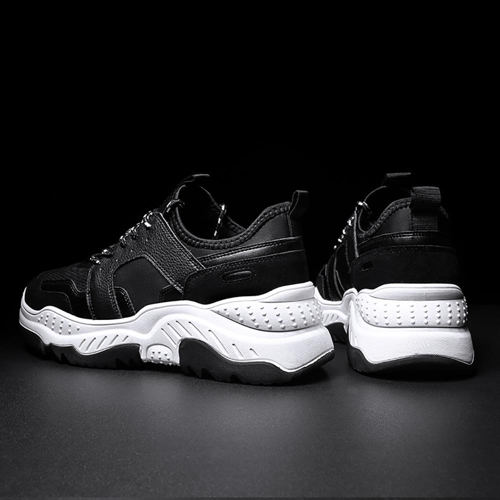 S333 Men Fashion Comfortable Sports Shoes Rubber Sole EU43 - Black