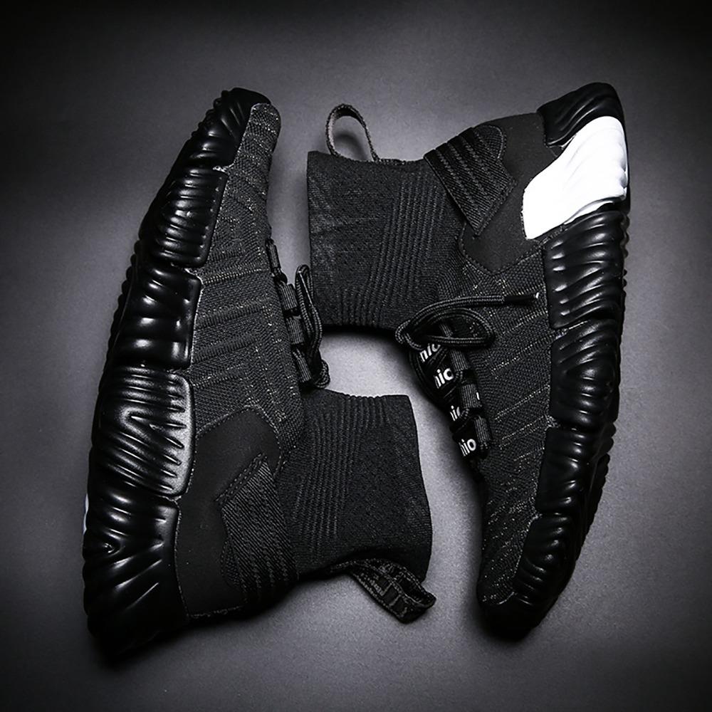 Men Outdoor Tennis Shoes Running Shoes Mesh Casual Shoes Flying Woven Upper Size EU 39.5 - Black
