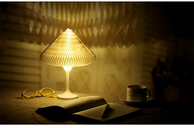 FUMAT Mini LED Table Lamp USB Rechargeable Folding Book Light for Creative Gift Novelty Bedroom Night Light - White