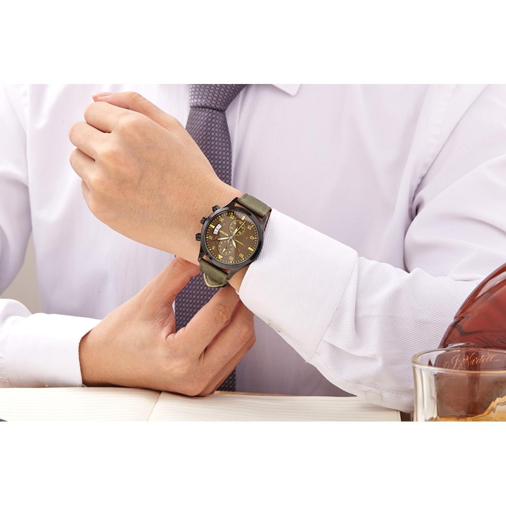 MEGIR ML2021 Men's Casual Watch Chronograph Calendar Large Dial Quartz Movement Canvas Fabric Strap - Green