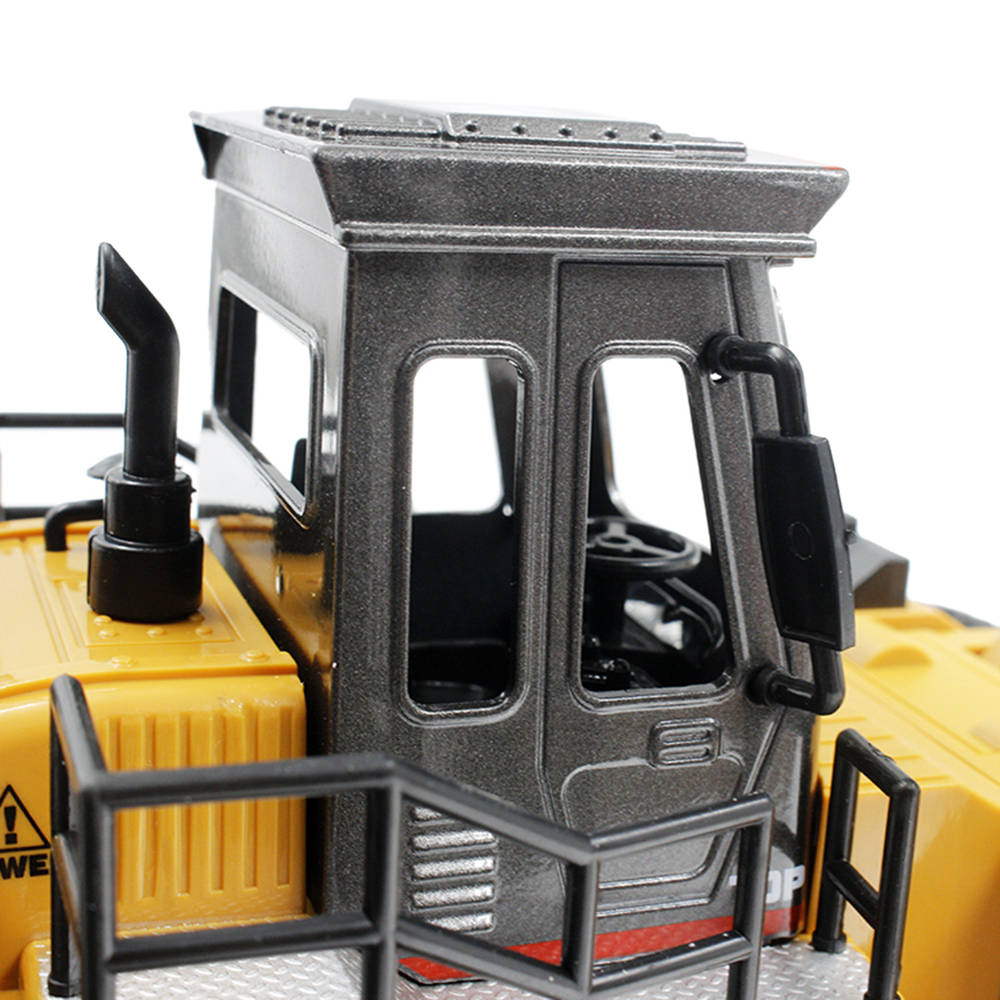 HuiNa Toys 1586 2.4G 6CH 1:18 RC Alloy Snowplow RTR