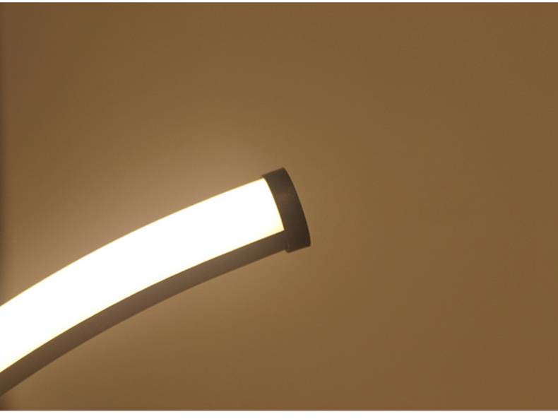 FUMAT Nordic Modern Table Lamp - Creative S Pattern Design (Warm Light Silver)