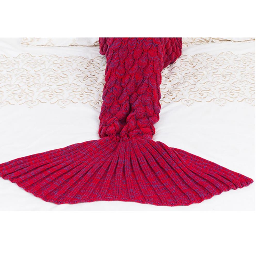 Creative Mermaid Tail Blanket Fish Scales Knitting Soft Comfortable Sleeping Blankets - Red (Size 180*90 CM)