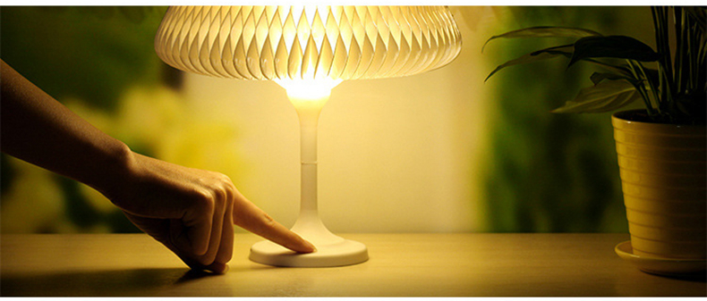 FUMAT Mini LED Table Lamp USB Rechargeable Folding Book Light for Creative Gift Novelty Bedroom Night Light - White