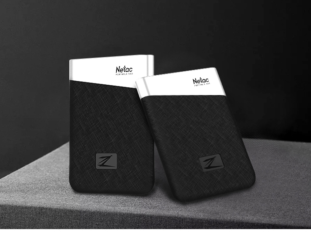 Netac Z6 Portable External 240GB SSD Type-c USB3.1 Solid State Drive 400MB/s Transmission Speed - Black
