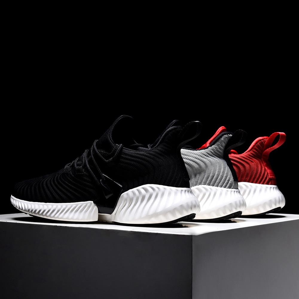 Men Fashion Casual Sneakers Lace-up Sports Shoes EU39.5 - Red
