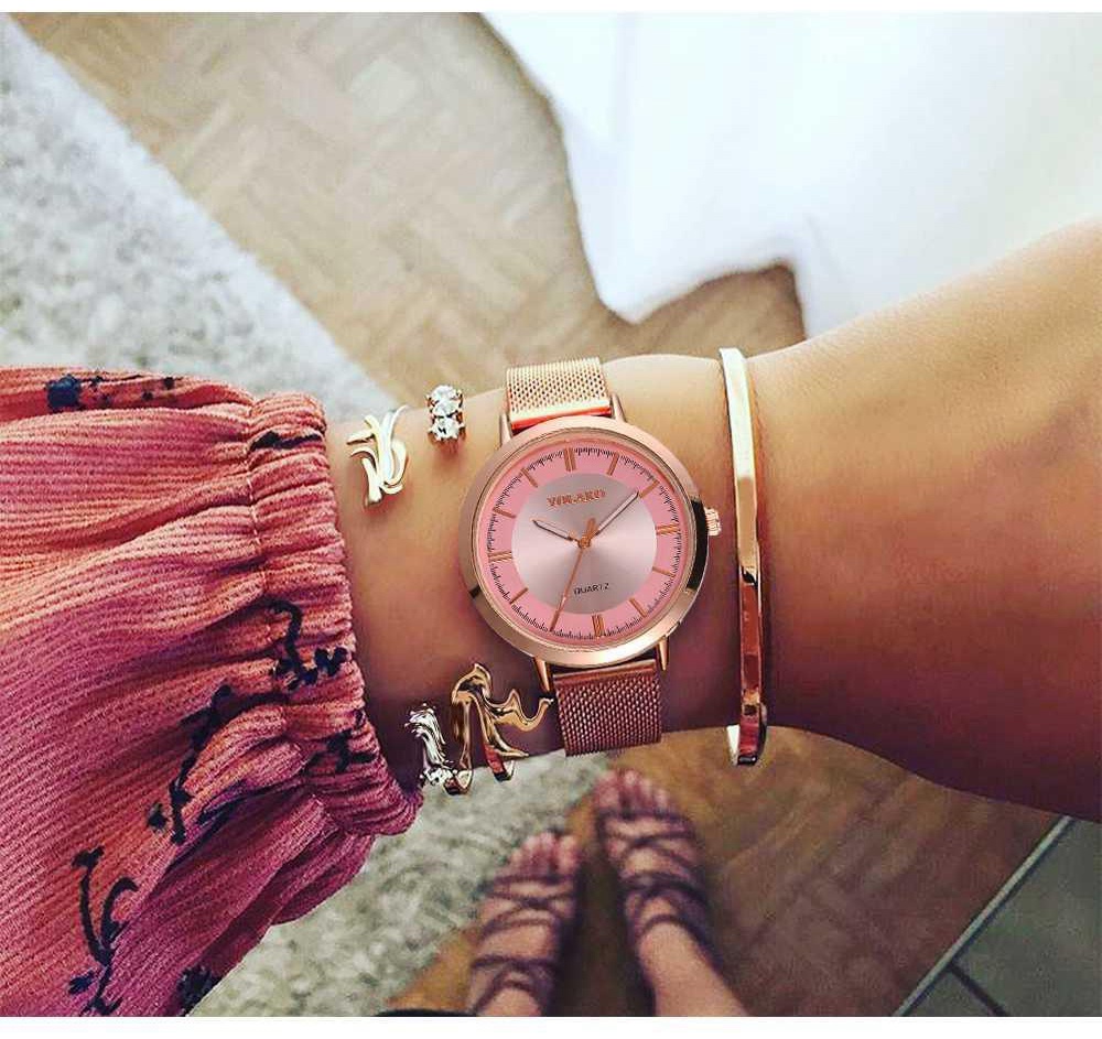 YOLAKO Women Quartz Watch Plastic Strap Fashion Casual Watches - Gold