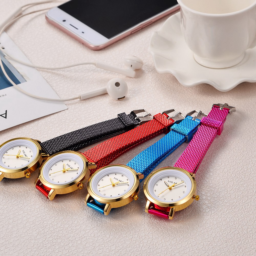YOLAKO YK07 Women Casual Quartz Watch Gold Case Plastic Leather Strap - Black