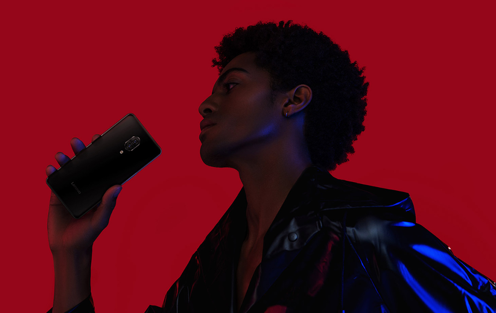 Lenovo Z5 Pro 6.39 Inch 4G LTE Smartphone Snapdragon 710 6GB 128GB 24.0MP+16.0MP Dual Rear Cameras ZUI 10 In-display Fingerprint Type-C - Black