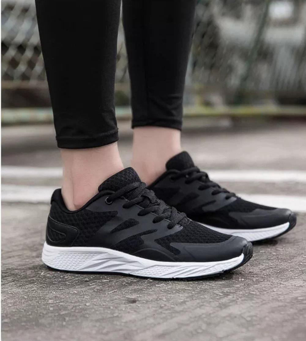 Xiaomi YUNCOO Ultralight Men's Outdoor Sneakers High Elastic EVA Wear Resistance Non-slip Running Shoes EU39 - Black