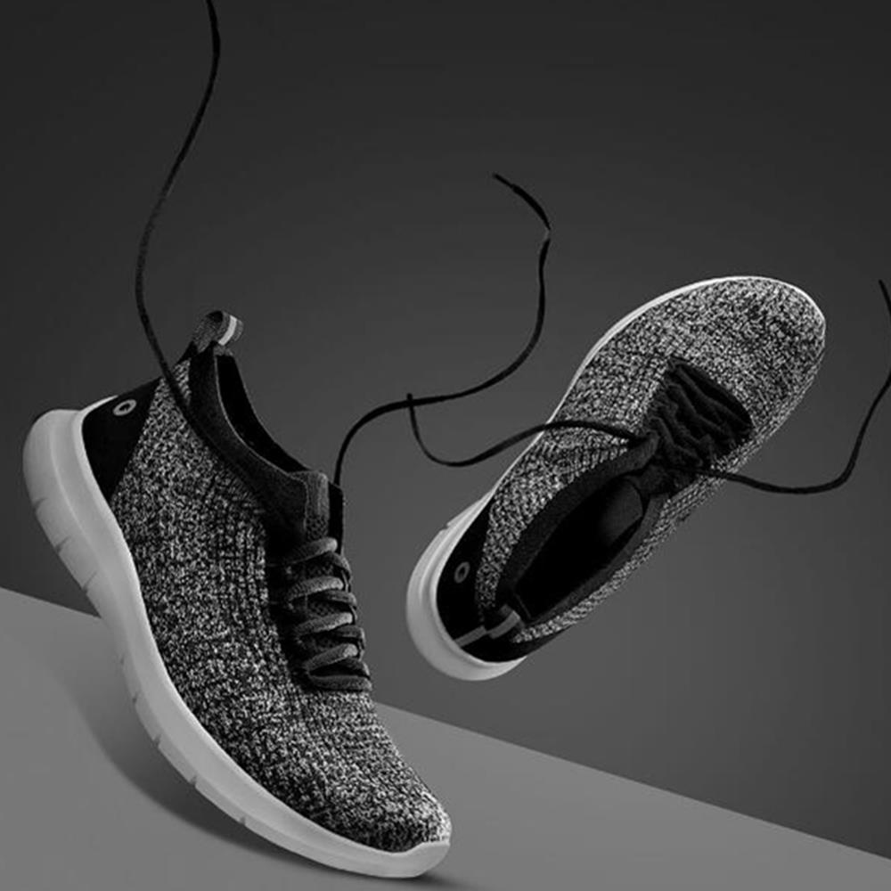 Xiaomi AMAZFIT One-piece Men's Ultra Light Knitted Running Shoes EU41 - White