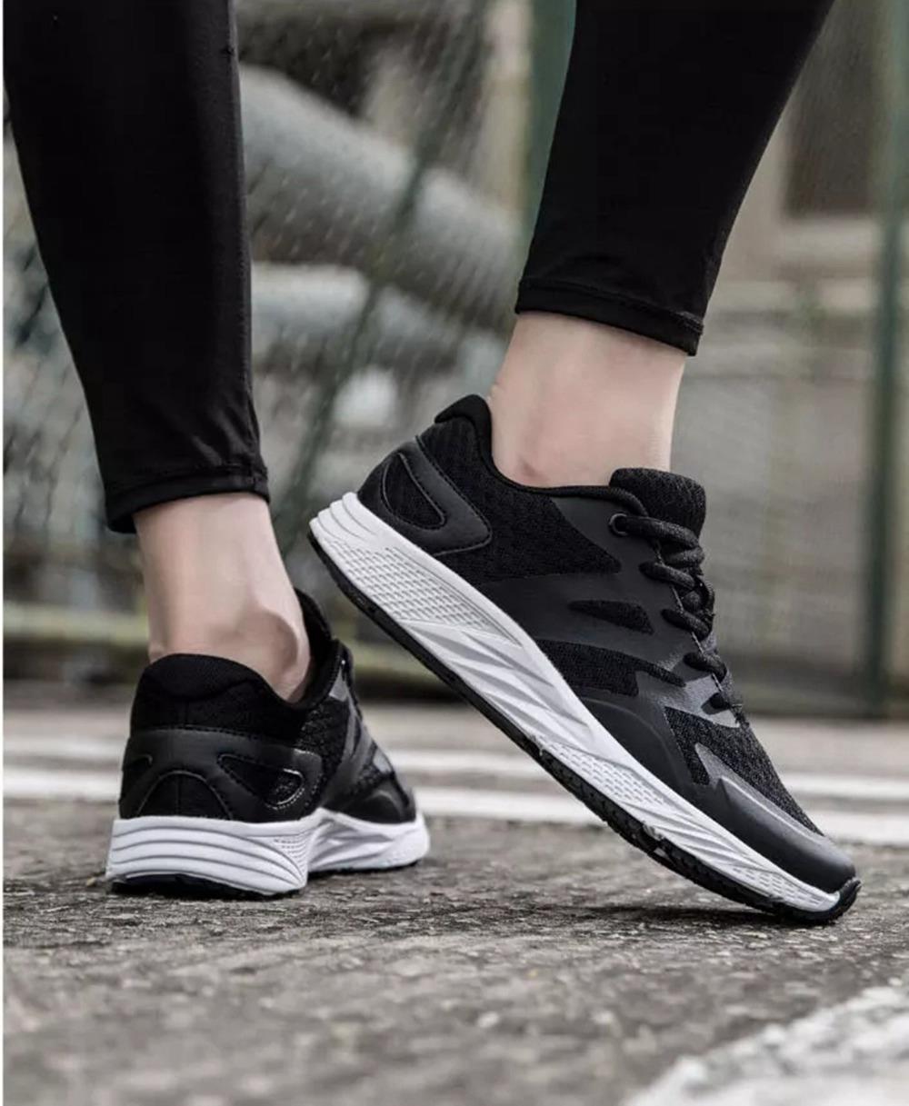 Xiaomi YUNCOO Ultralight Men's Outdoor Sneakers High Elastic EVA Wear Resistance Non-slip Running Shoes EU39 - Black