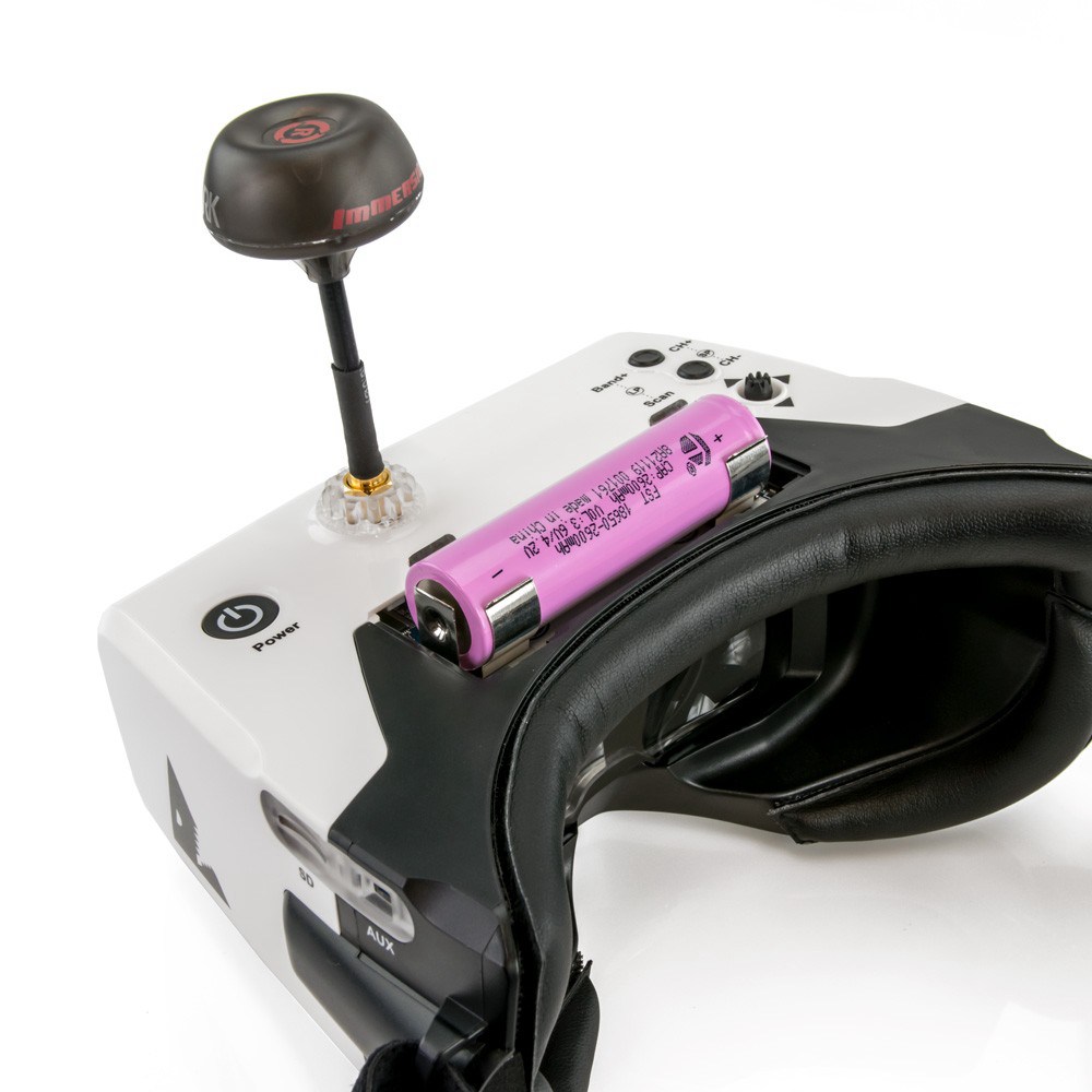 Fat Shark Scout 5.8G 4Inch 1136 X 640 FOV 50 Degree Detachable FPV Goggles Built-in Fan DVR For FPV Racing RC Drone