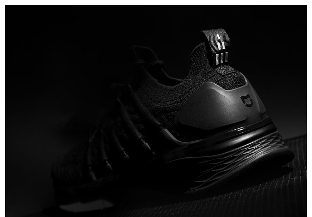 Xiaomi Mijia Sneakers 3 Men's Ultralight Shock Absorption Sports Running Shoes EU44 - Black