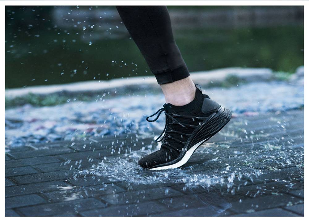 Xiaomi Mijia Sneakers 3 Men's Ultralight Shock Absorption Sports Running Shoes EU44 - Black