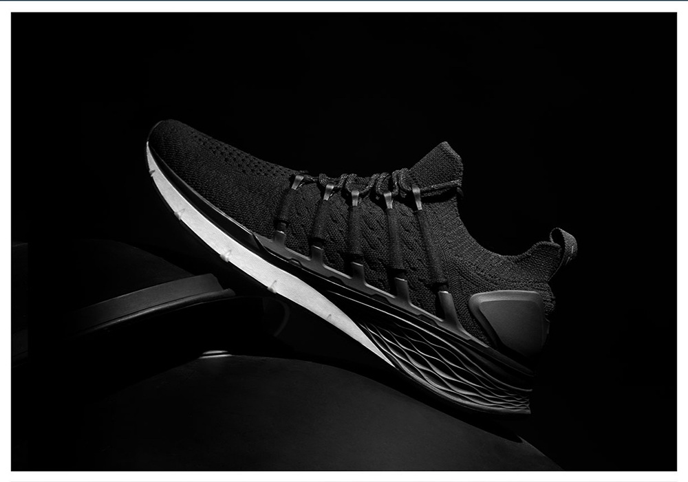 Xiaomi Mijia Sneakers 3 Men's Ultralight Shock Absorption Sports Running Shoes EU44 - Red