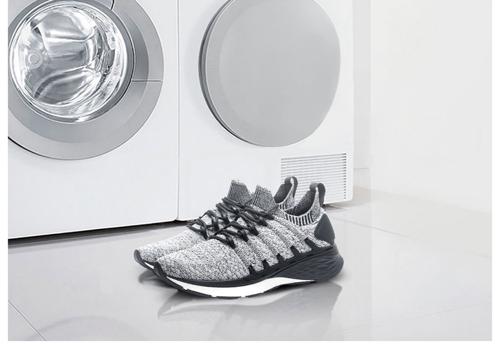 Xiaomi Mijia Sneakers 3 Men's Ultralight Shock Absorption Sports Running Shoes EU44 - Black