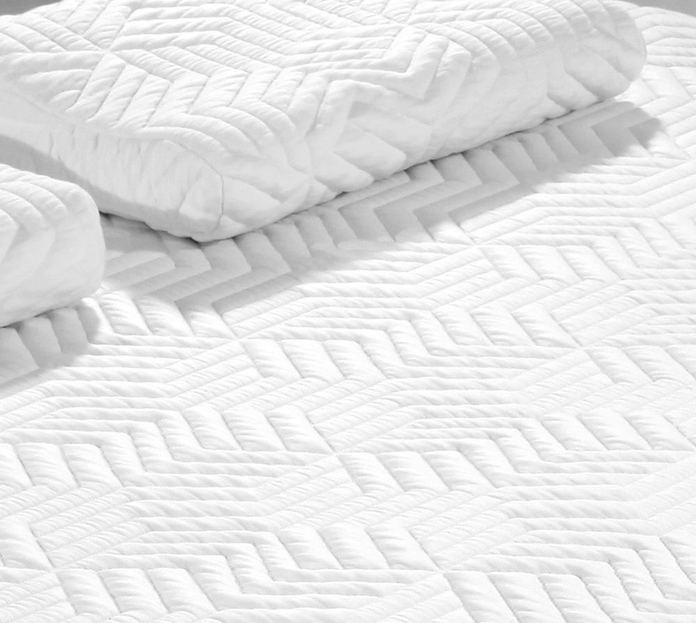 10 Inch 4-layer Silica Gel Memory Foam Mattress Ventilation Cool Comfortable With 2 Large Pillows - White