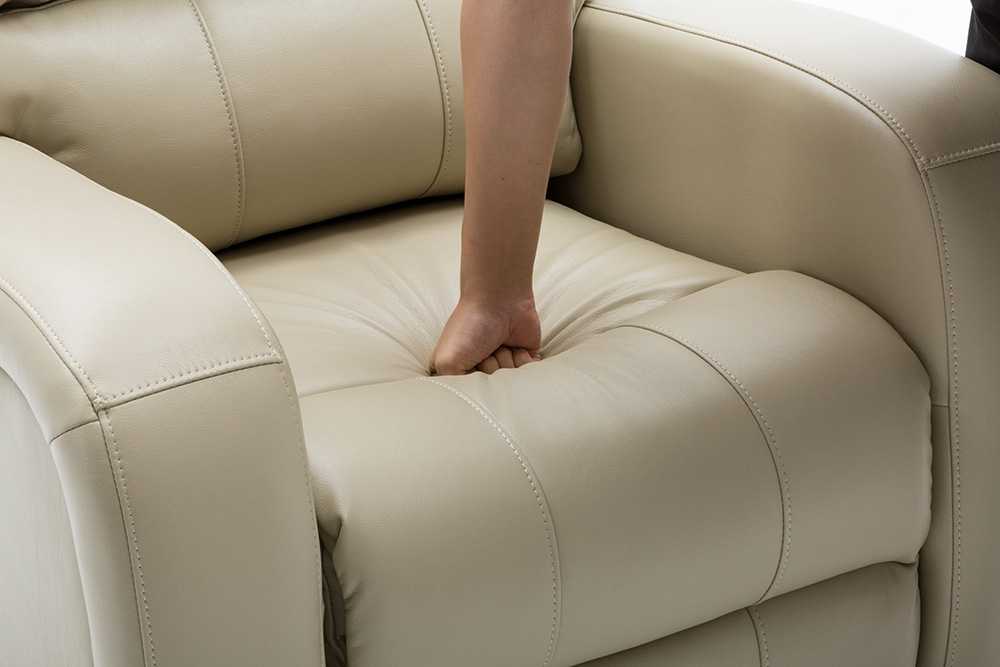 Art Life PU Leather Electric Recliner with USB Charge Port, for Living Room, Bedroom, Office, Apartment - White