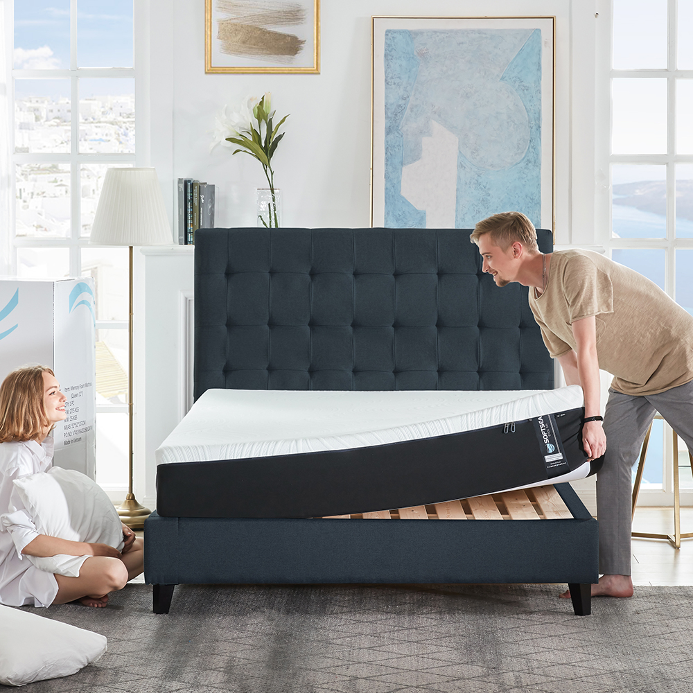 10 Inch Gel Memory Foam Mattress, Moisture-proof and Breathable, Relieve Pressure Points - Queen Size (Only Mattress)