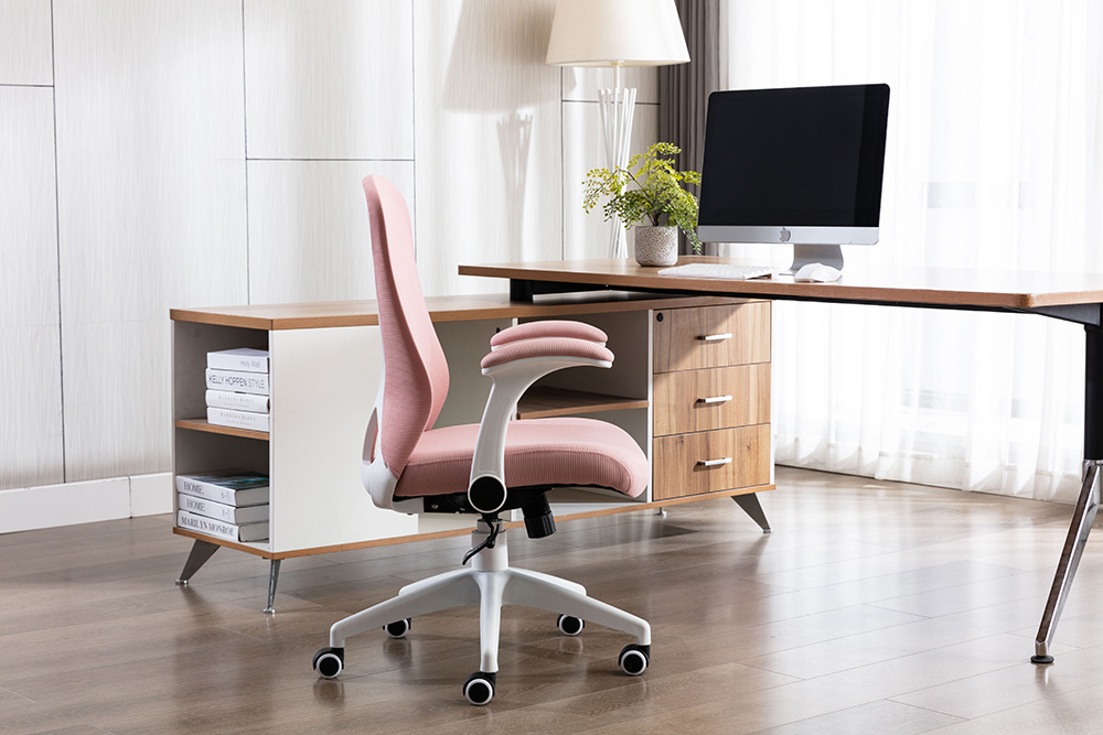 Home Office Mesh Rotatable Chair Height Adjustable with Ergonomic High Backrest and Casters - Pink