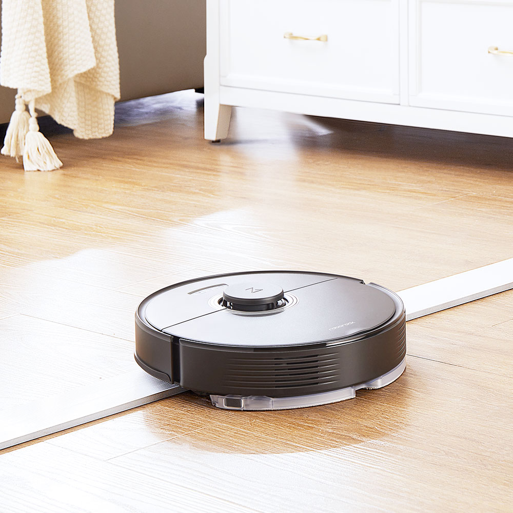 Roborock Q7 Max Robot Vacuum Cleaner 2 In 1 Vacuuming and Mopping 4200Pa Powerful Suction LDS Navigation 3D Mapping with 470ml Dustbin 350ml Water Tank 5200mAh Battery APP Control - Black