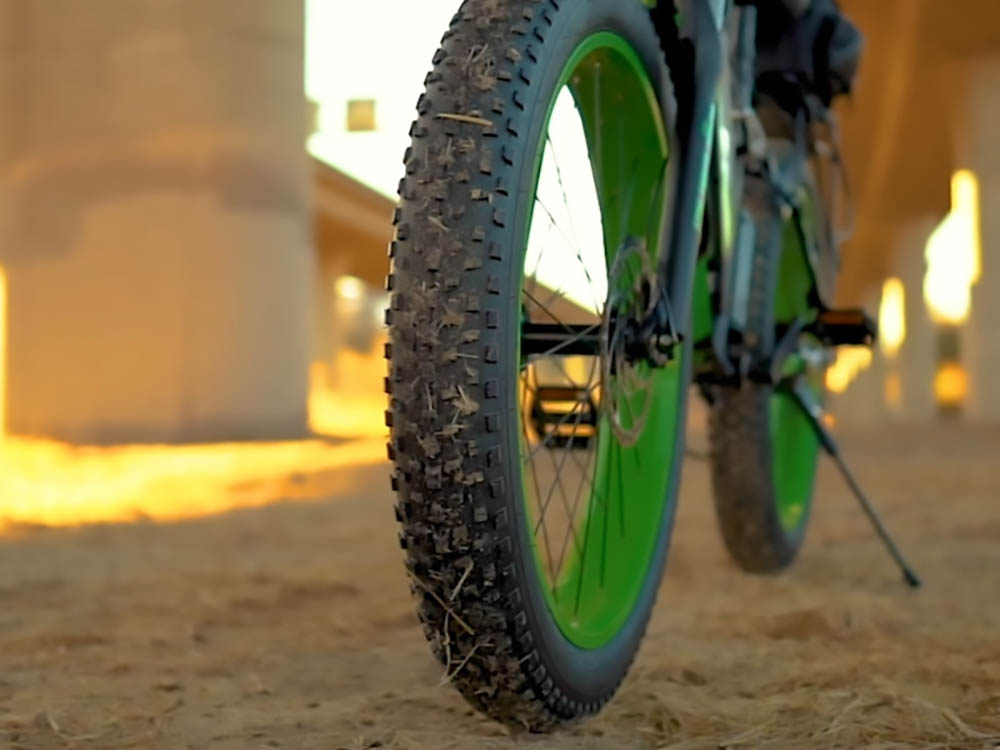 Cyrusher XF800 Electric Bike Full Suspension 26' x 4' Fat Tires 750W Motor 13Ah Removable Battery 28mph Top Speed Green