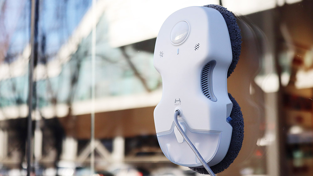 HUTT C6 Intelligent Variable Frequency Water Spraying Window Cleaning Robot