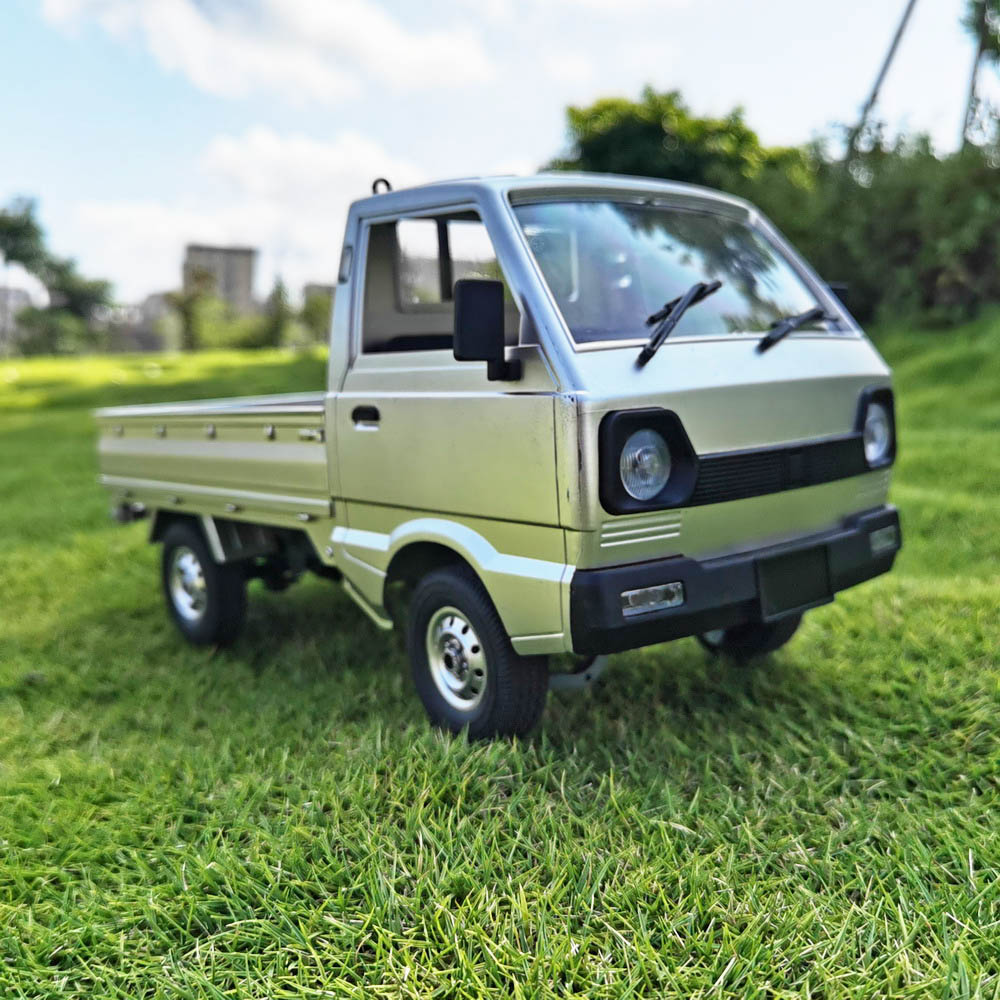 WPL D12 2.4G 1/10 2WD Off-road Military Truck RC Car - White Three Batteries