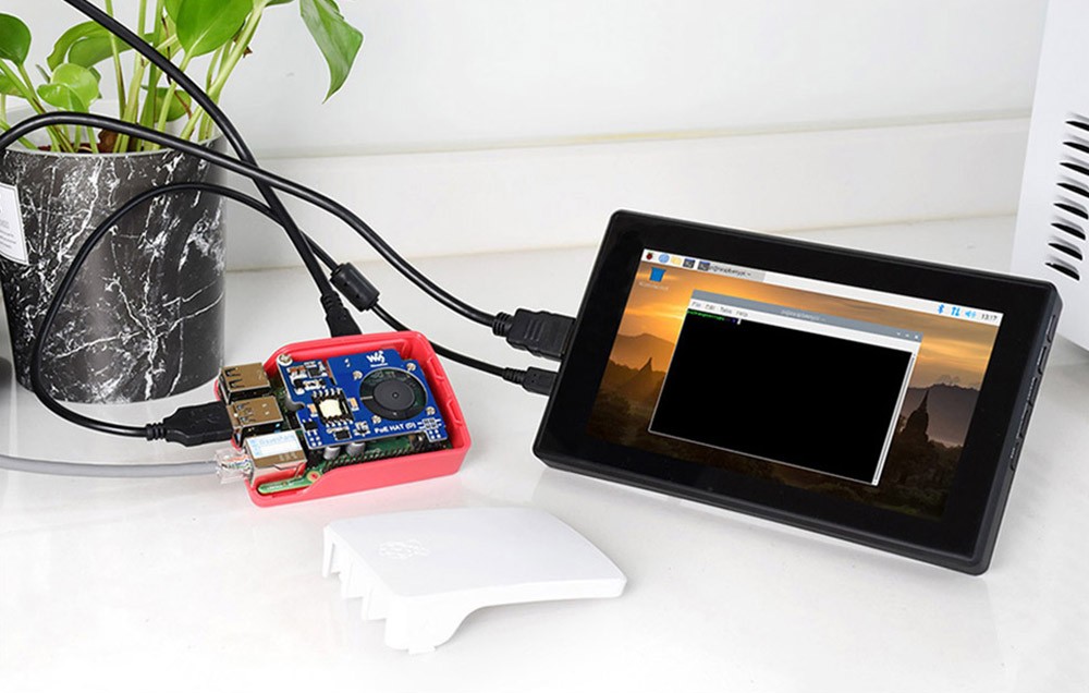 Waveshare PoE HAT (D) for Raspberry Pi 3B+/4B, 802.3af-Compliant, 58.9 x54.92mm