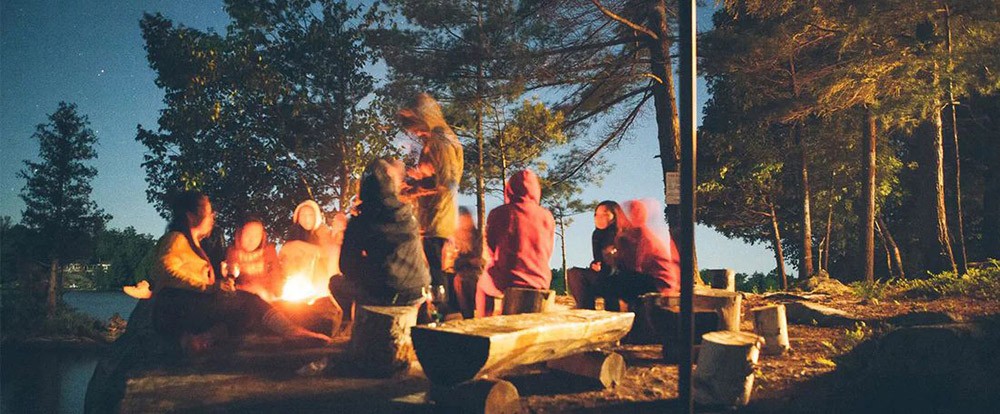 BLUETTI B300S 3072Wh Expansion Battery Module, LiFePO4 Cells, MPPT Charge Controller, 1000W Input, 3 Outputs