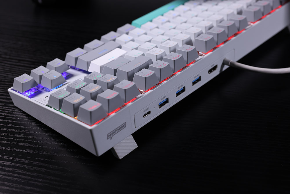 3inuS 87-Key 5-in-1 Mechanical Keyboard Hub Dual USB-C Cable Hot-Swappable - Blue Switches