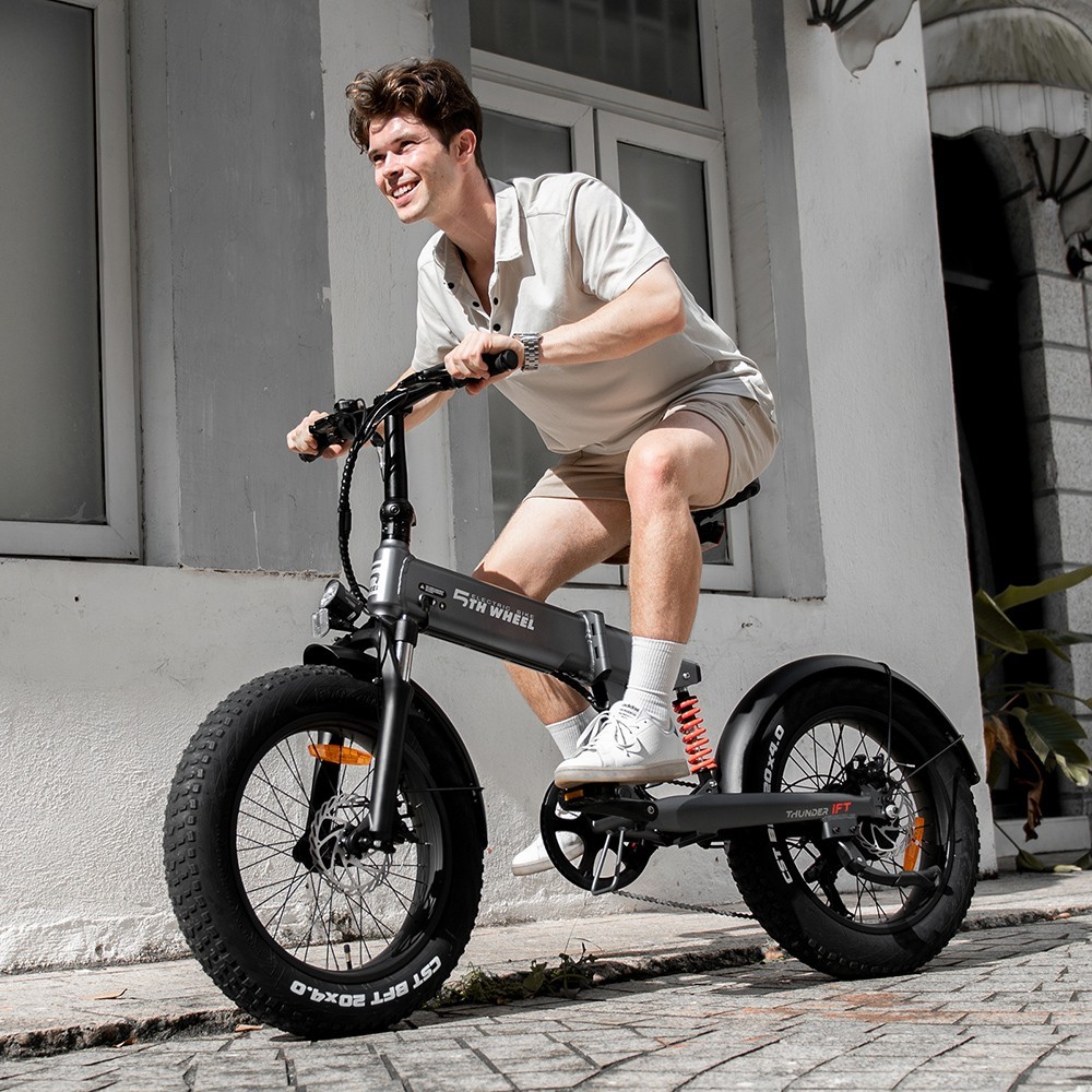 5TH WHEEL Thunder 1FT Electric Bike 20*4.0'' Inflatable Rubber Tires, 500W Peak 800W Motor 20mph Max Speed 50 MilesRange