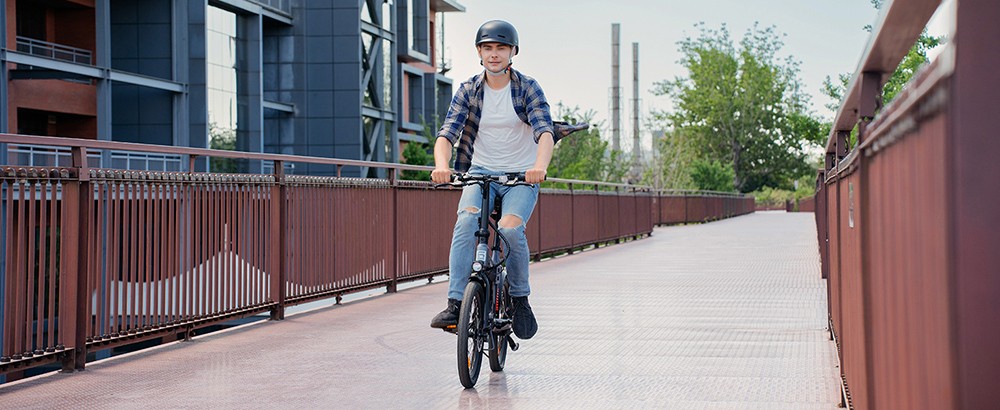5TH WHEEL Thunder 2 Electric Bike 20*2.125'' Inflatable Rubber Tires, 350W Peak 500W Motor 20mph Max Speed 50 MilesRange