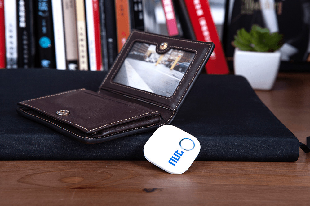 Nut 2 F5D Finder Mini Bluetooth Tracker Anti Lost Reminder for Pet Wallet White