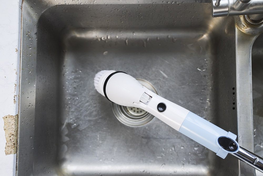 TASVAC EB5 elektromos súroló, 450RPM vezeték nélküli zuhanykefe 5 cserélhető tisztítófejjel és állítható hosszabbító karral