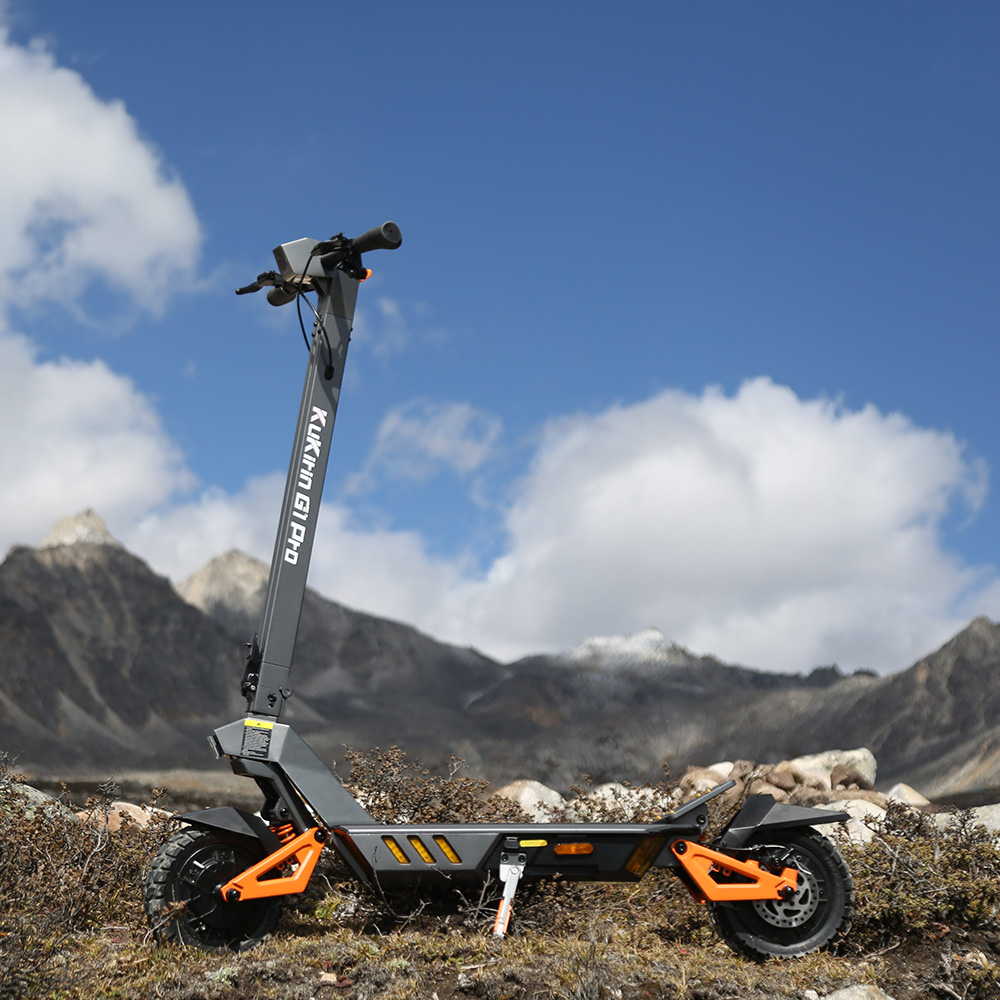 KuKirin G1 Pro Folding Electric Scooter, 10-inch Pneumatic Tire, 2*800W Motor, 48V 20.8Ah Battery, 55km Max Speed, 70km Range, Disc Brake, 13 lights Ambient Lights