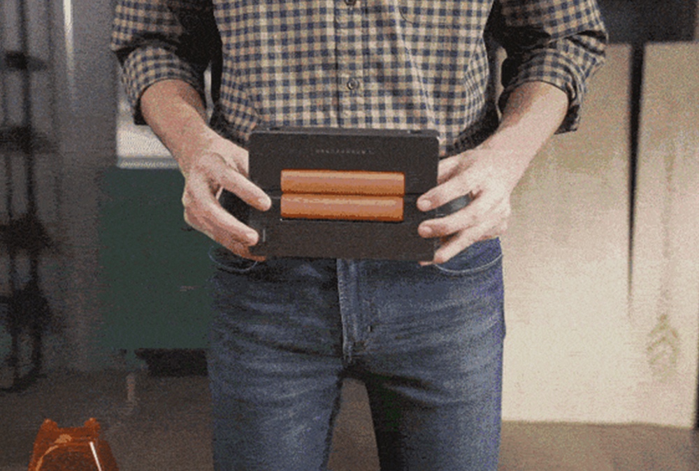 Refurbished LaserPecker 2 Handheld Laser Engraver and Cutter