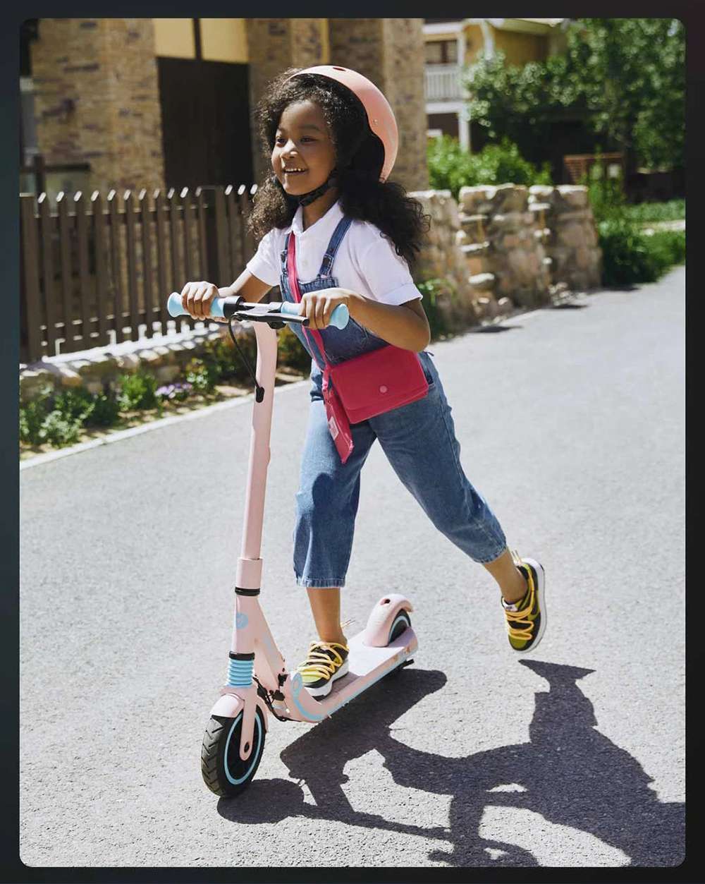 Refurbished Ninebot E8 2.55Ah 200W Folding Electric Pink