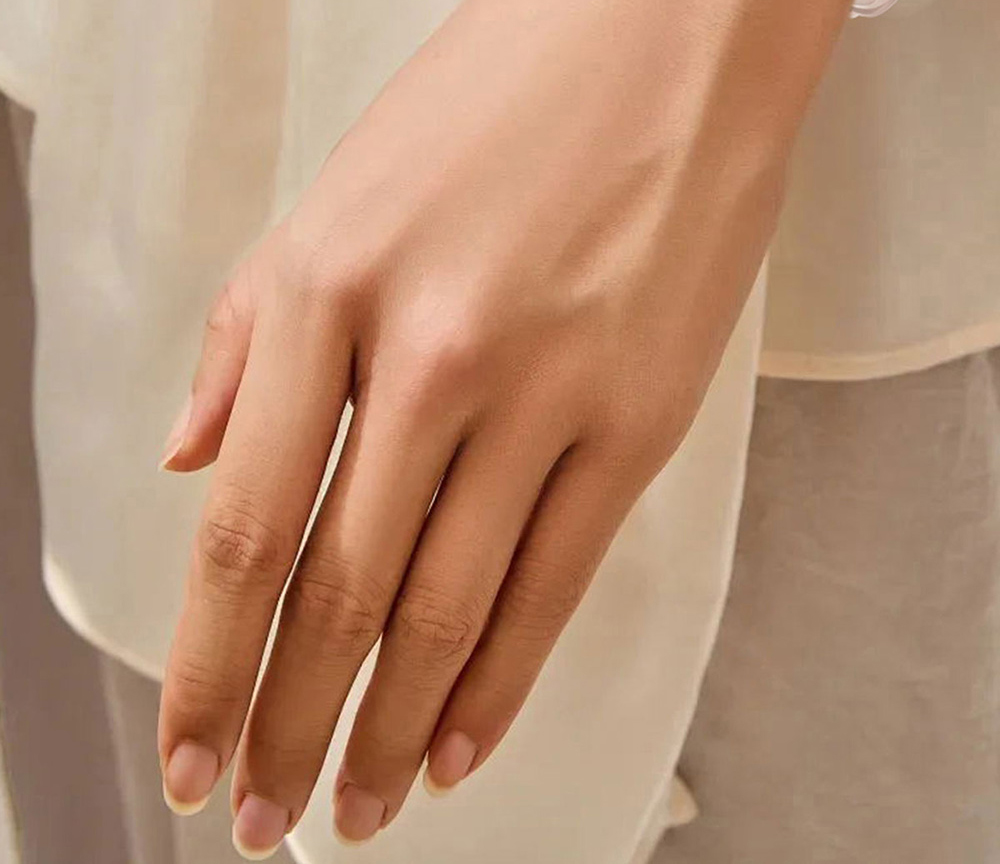 LEMFO LT10 Smartwatch, 2.01-inch Touchscreen, Health & Sleep Monitoring, Bluetooth Calling, 100+ Workout Modes, Intelligent Al Voice Assistant, IP67 Waterproof - Black