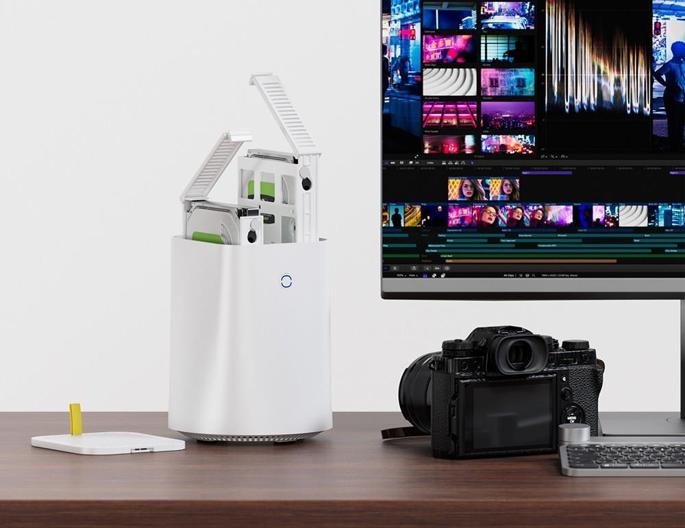 Refurbished AOOSTAR R3 Pro Mini PC, AMD Ryzen 7 5825U 8 Cores 4.5GHz, 32GB DDR4 RAM 1TB SSD, HDMI+DP+Type-C Triple 4K Display, WiFi 6 Bluetooth 5.2, 2*USB3.0 2*USB2.0 2*2.5G RJ45 Ports 1*3.5mm Audio Jack, Dual-fan Cooling - EU Plug